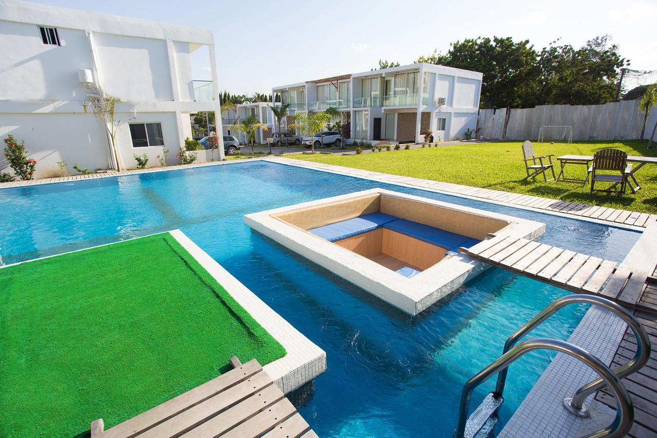 Azure Villas Dar es Salaam Exteriör bild