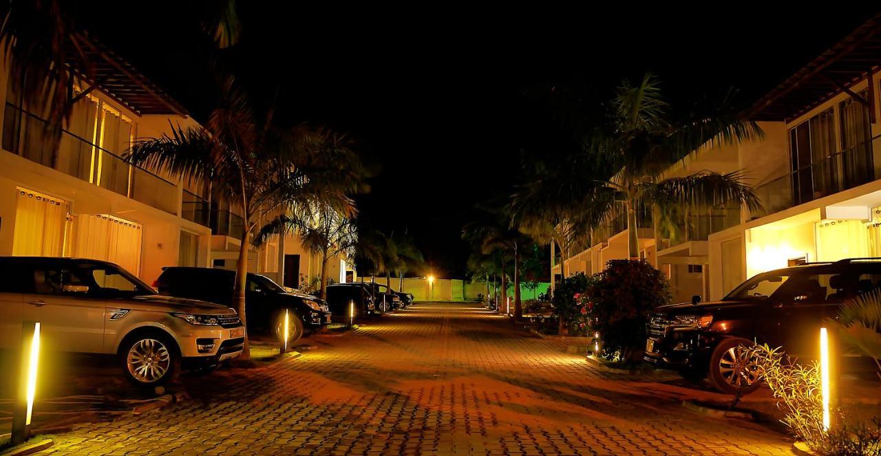 Azure Villas Dar es Salaam Exteriör bild
